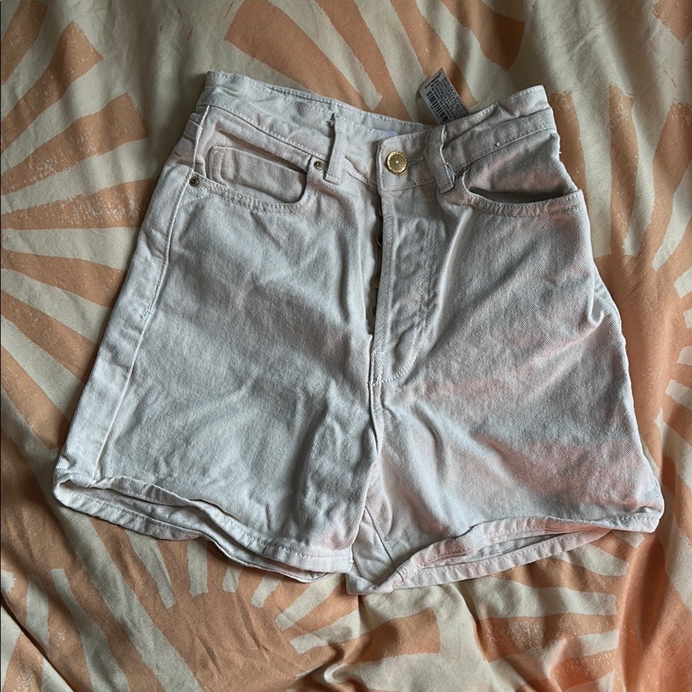 Zara Cream Shorts